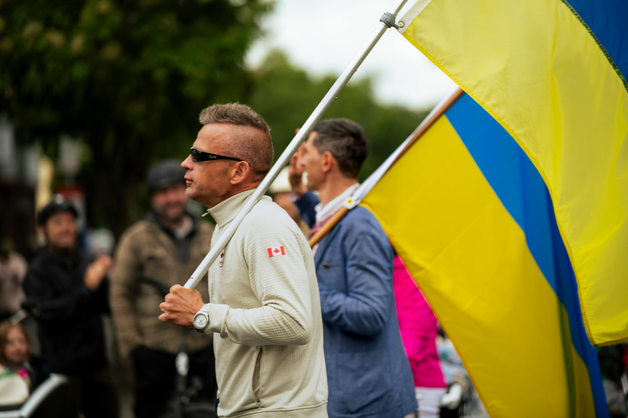 Фото (Русский) Прием украинских мигрантов, спасающихся от российского вторжения канадцы по-прежнему поддерживают